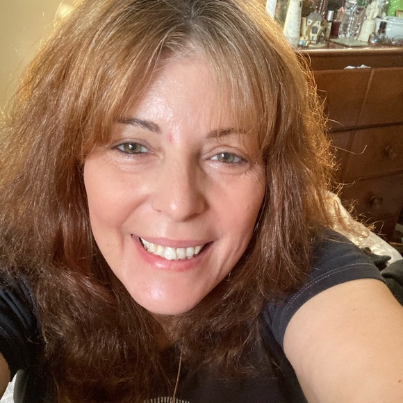 Meet your Posher, Pamela jean - Picture 1 of 1